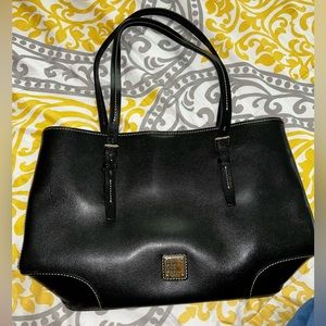 Dooney & Bourke purse